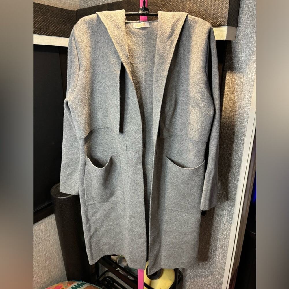 YO YO Gray Hooded Women's Sweater medium / large